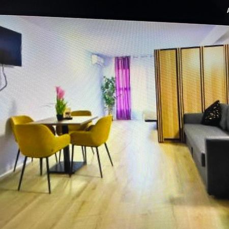 Ynfinity Apart otel Valensiya Dış mekan fotoğraf