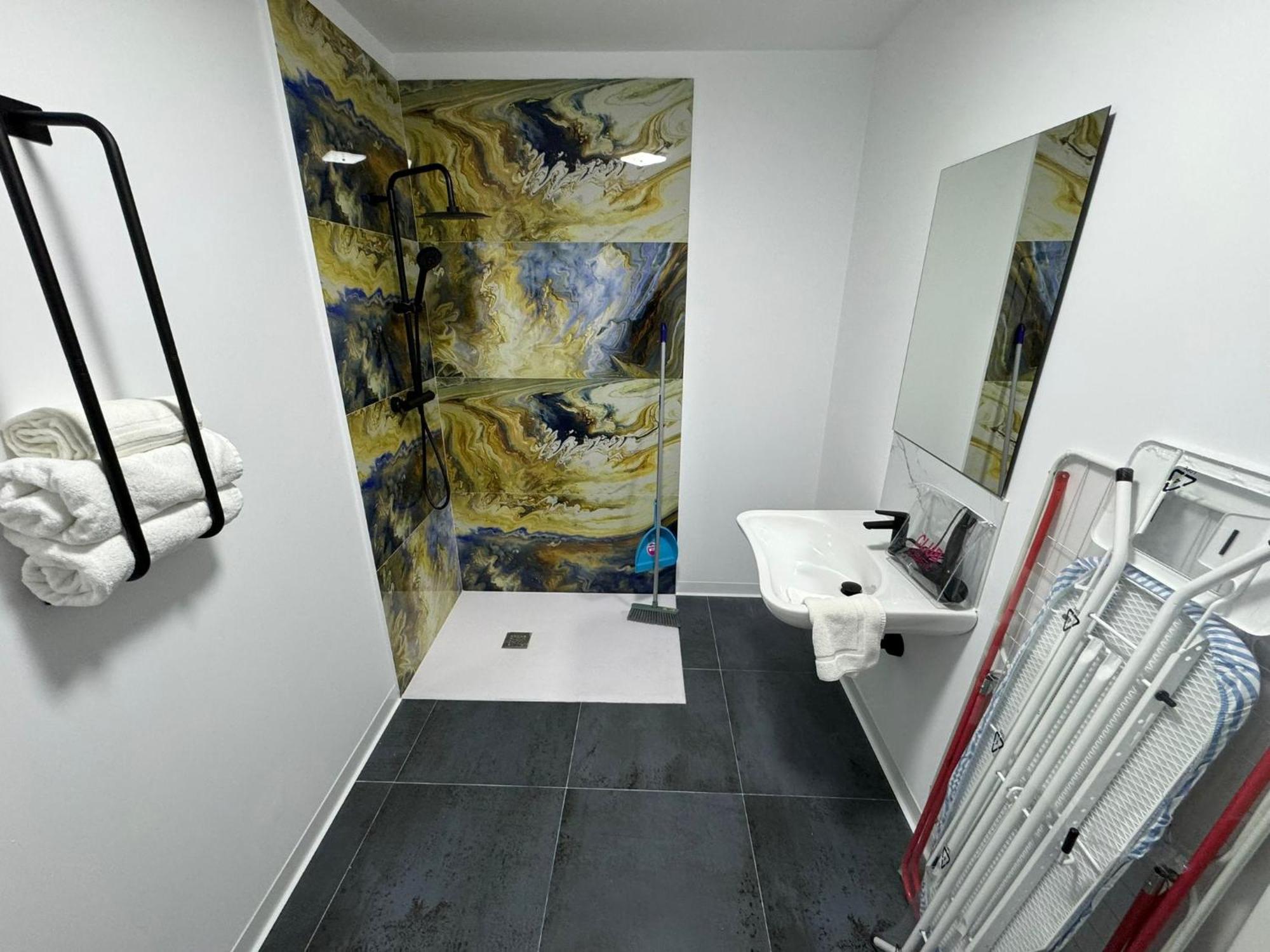 Ynfinity Apart otel Valensiya Dış mekan fotoğraf